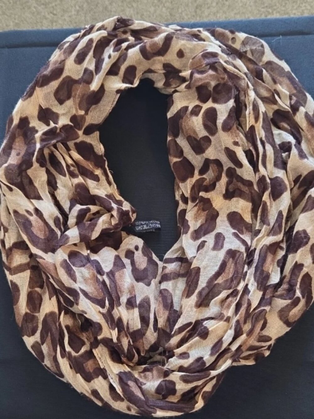 Lightweight Leopard Print Infinity Scarf - Brown